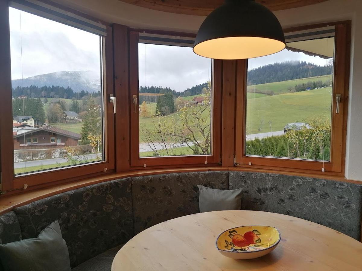 アプテナウHaus Alpengluehnアパートメント エクステリア 写真